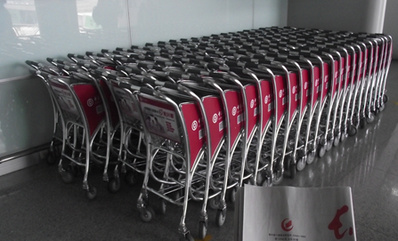 張家界荷花機場手推車廣告 張家界荷花機場手推車廣告