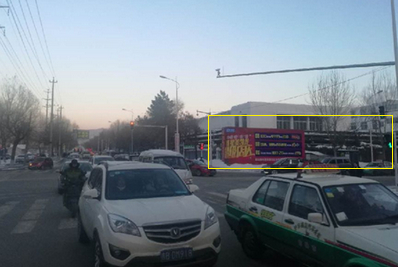 恒山路與興隆街路口圍擋廣告 恒山路與興隆街路口圍擋廣告