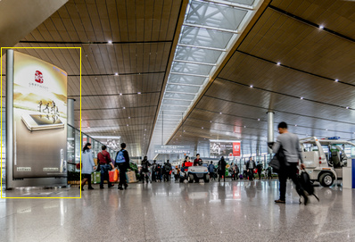 F3層國內(nèi)出發(fā)安檢后東西側(cè)落地燈箱廣告