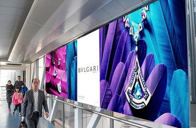 T2國內(nèi)出發(fā)到達(dá)內(nèi)廊橋燈箱廣告 T2國內(nèi)出發(fā)到達(dá)內(nèi)廊橋燈箱廣告