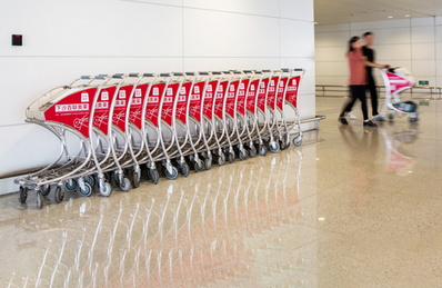 杭州機(jī)場(chǎng)小手推車廣告