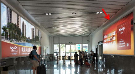 出站口廣告 出站口廣告