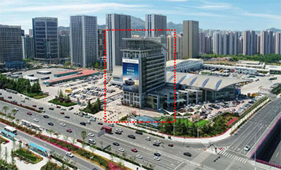 青島機(jī)場高速地標(biāo)LED屏廣告 青島機(jī)場高速地標(biāo)LED屏廣告