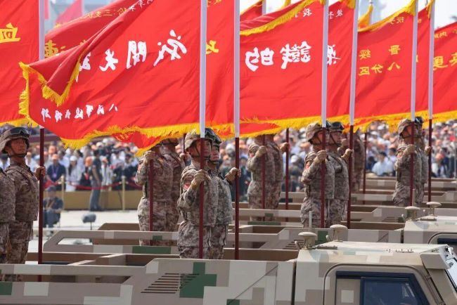 大國(guó)崛起與小民尊嚴(yán)：九三閱兵背后的民生保障